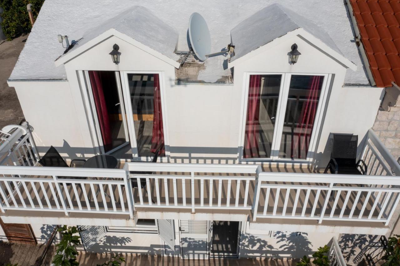 Villa Filip Živogošće Exteriör bild